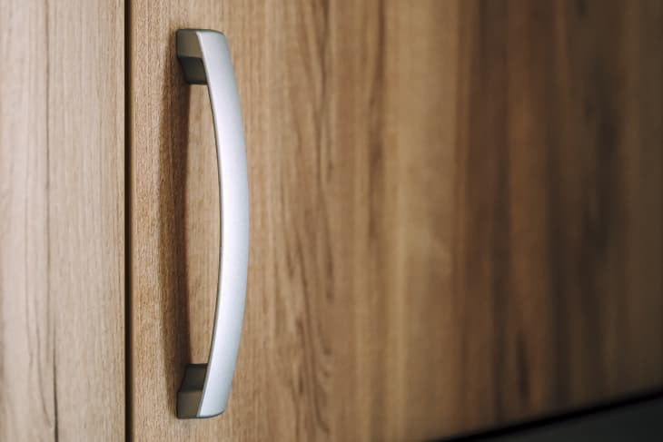 modern cabinet pulls