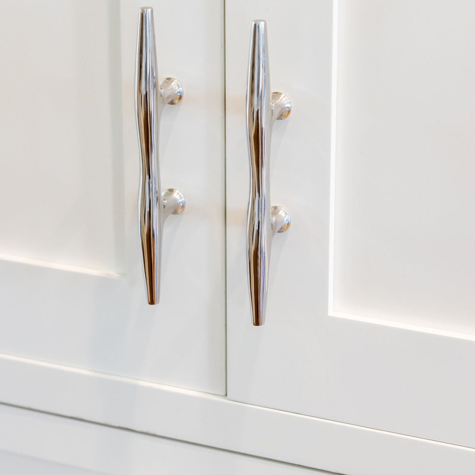 cabinet pulls