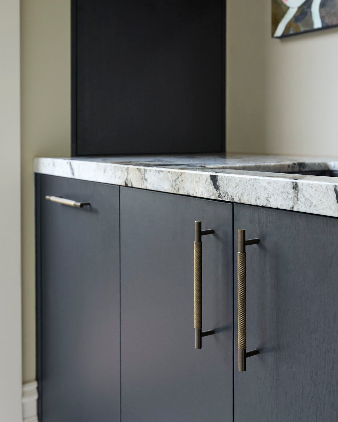 Best Cabinet Pulls 2026: Top 15 Modern Hardware Picks for Kitchen & Bath Renovations