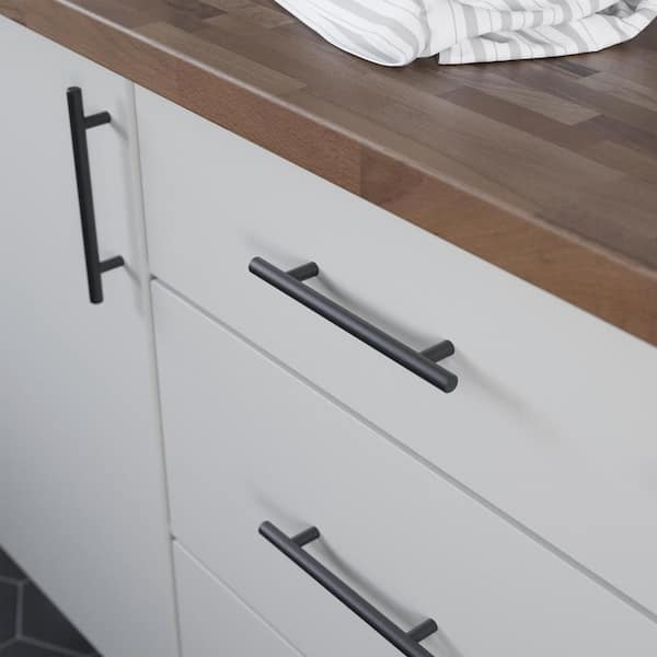 Modern Cabinet Pulls vs Traditional: Which Style Increases Home Value in 2026?